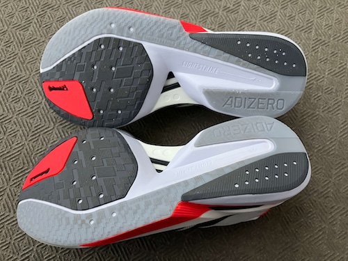 アディゼロボストン13 底面